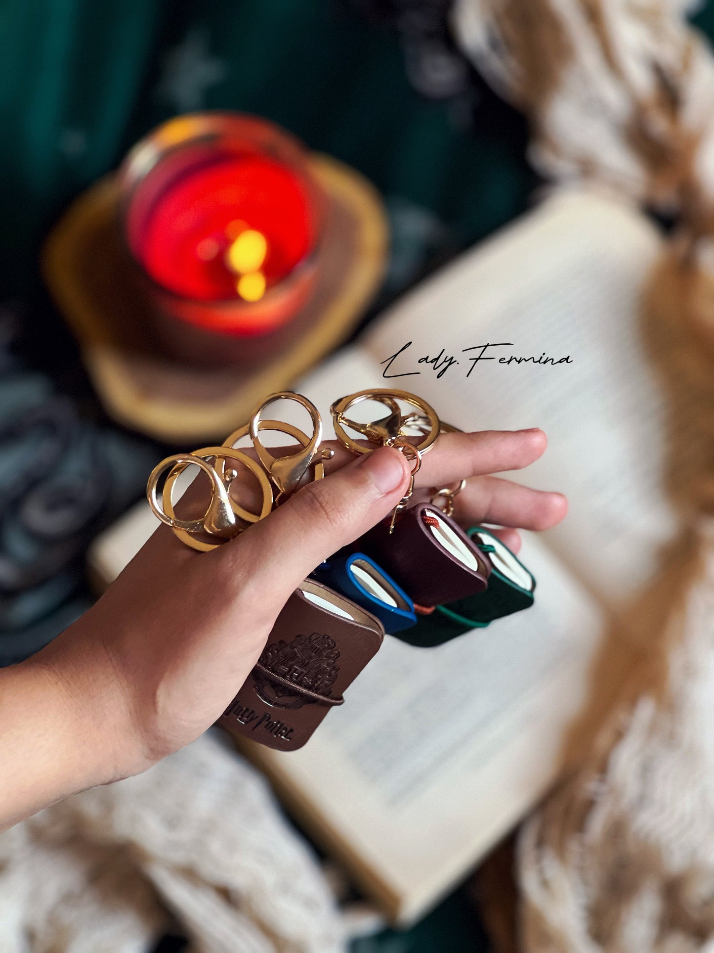 HARRY POTTER HOUSE BOOK KEYCHAINS