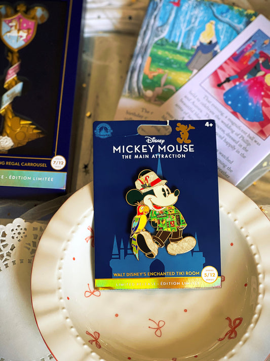 WALT DISNEYS ENCHANTED TIKI ROOM MICKEY MOUSE ( PIN )