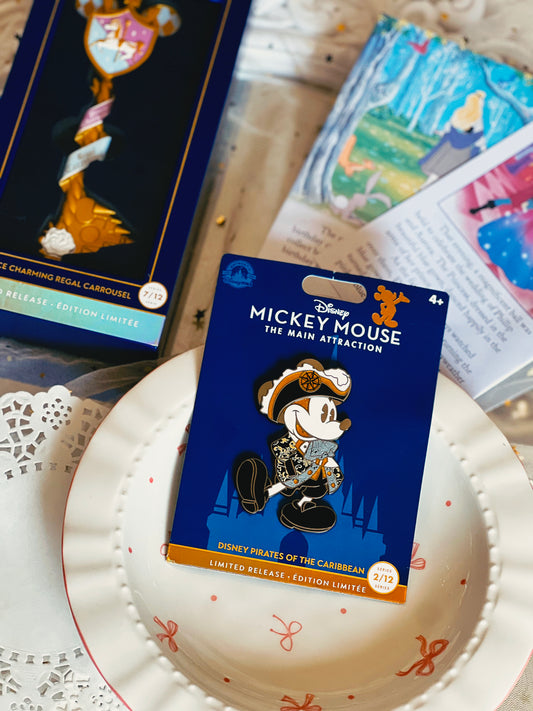 DISNEY PIRATES OF THE CARIBBEAN MICKEY MOUSE ( PIN )