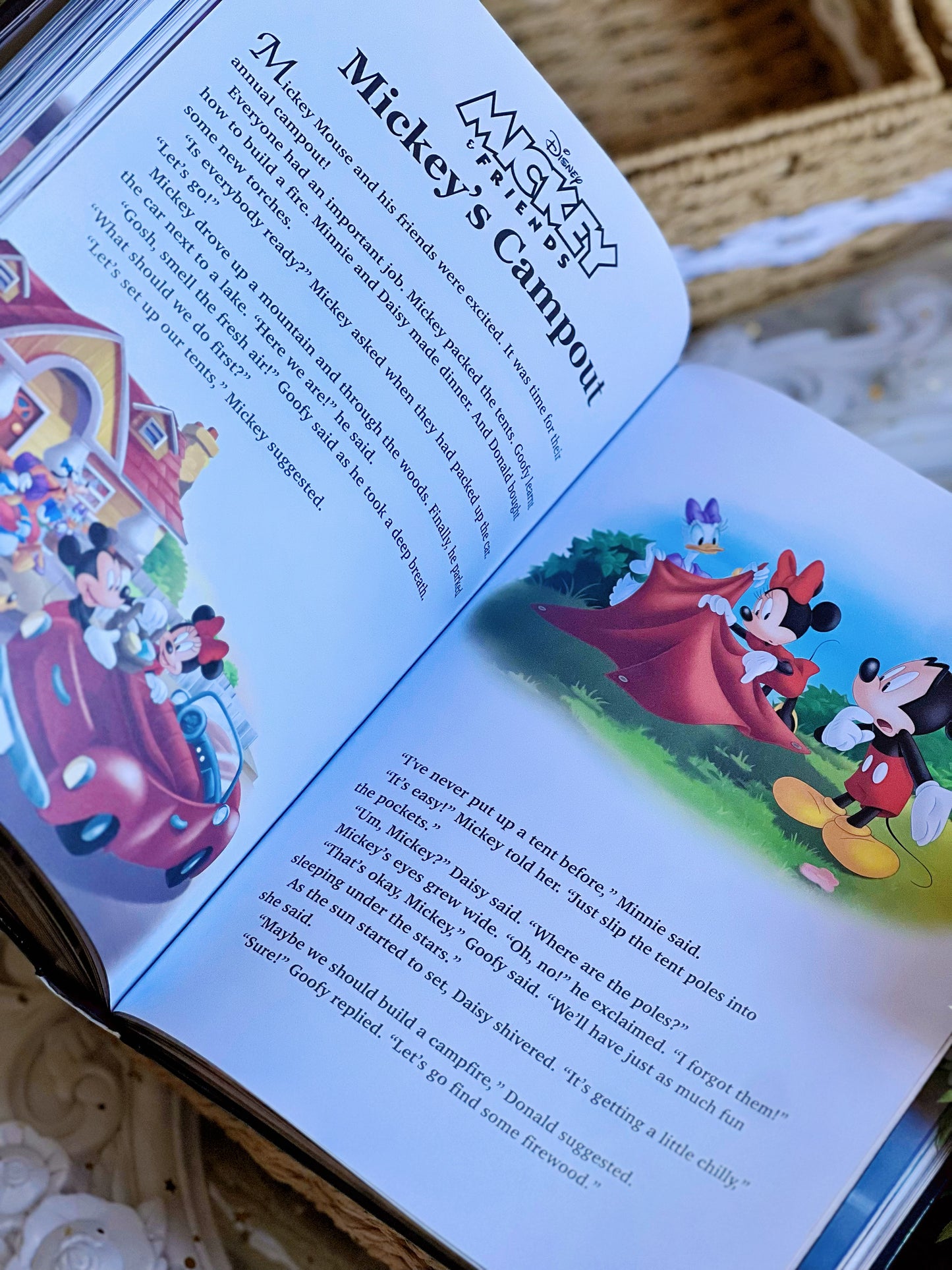 DISNEY: BEDTIME STORIES (TREASURY OF CLASSIC TALES) (ORIGINAL)