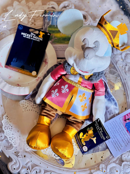 Mickey mouse plush ( the main attraction )