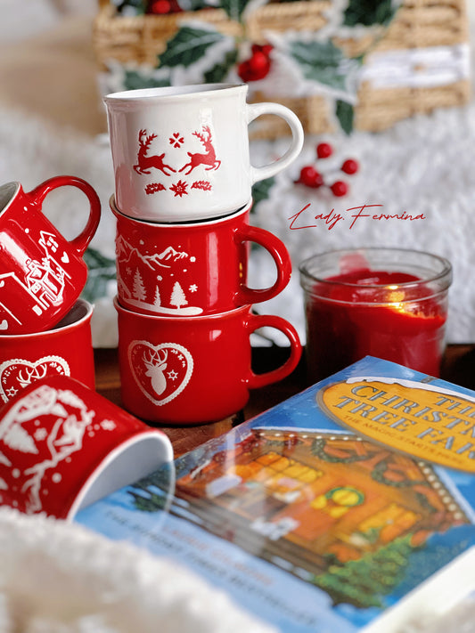 Cozy Christmas Coffee Cups (small)