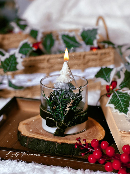 CHRISTMAS WOODS CANDLE