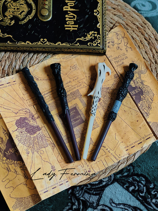 Harry potter wands ( pens )