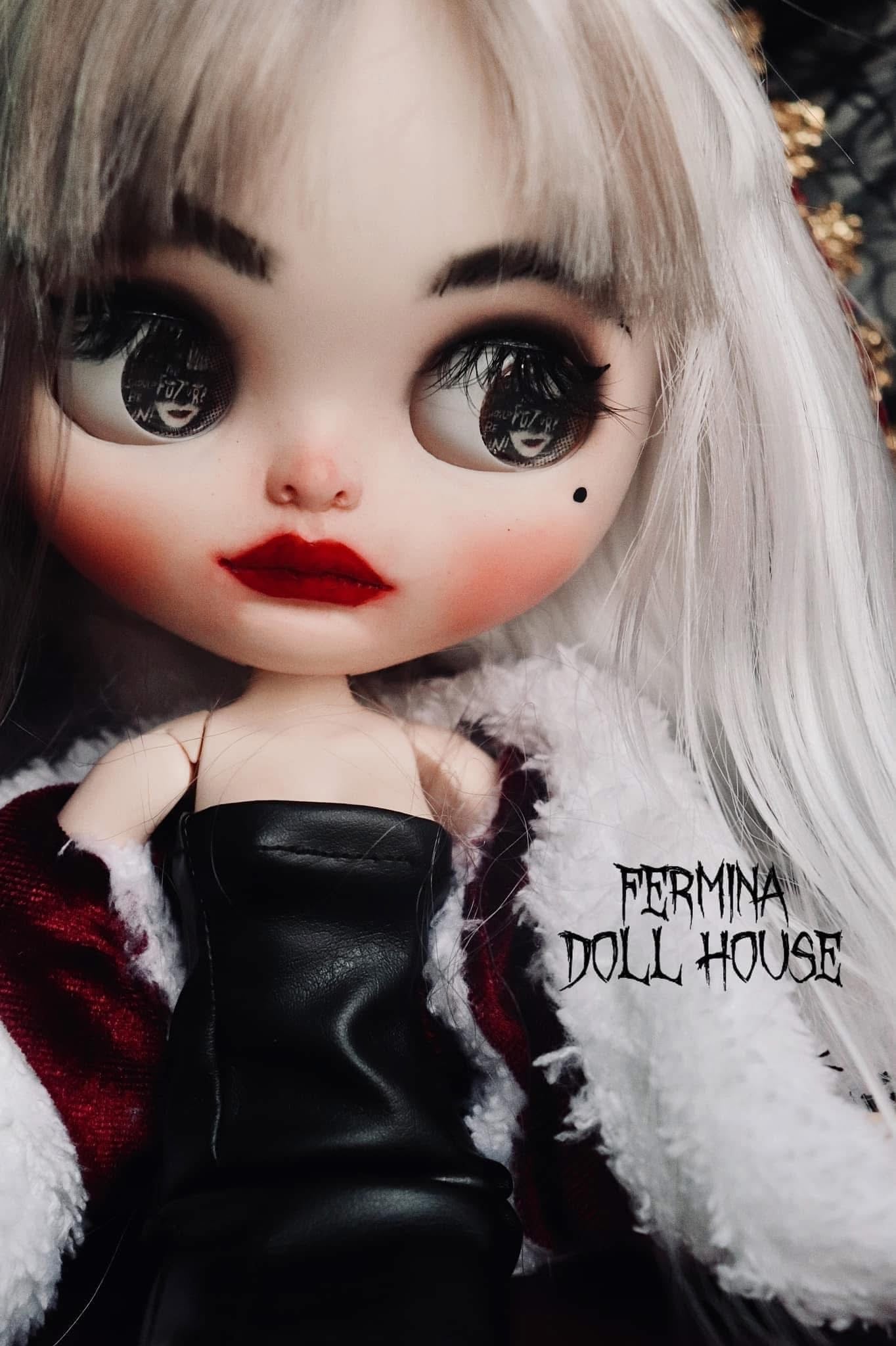 Cruella De Vil Blythe Doll