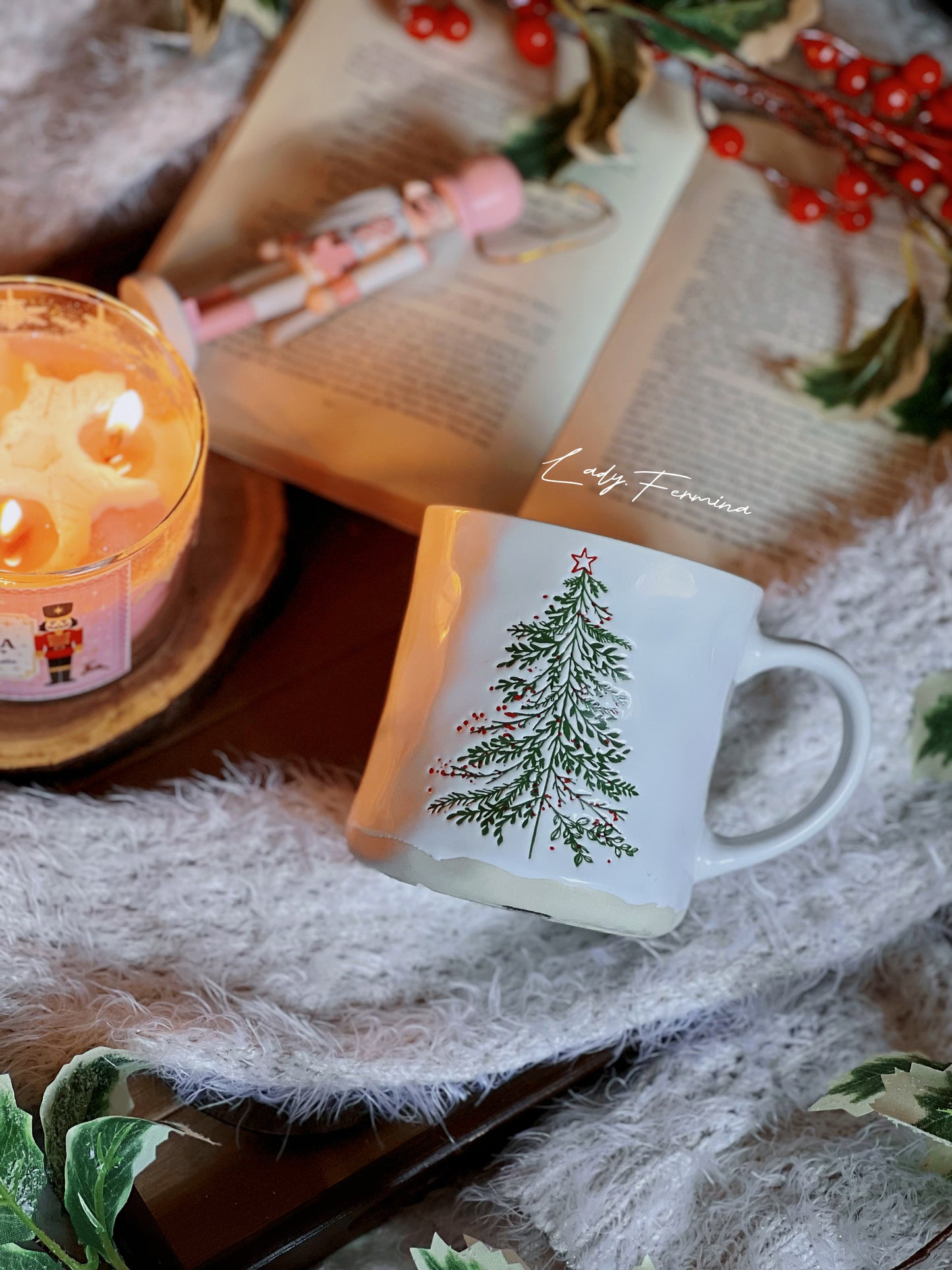 GREEN CHRISTMAS TREE MUG