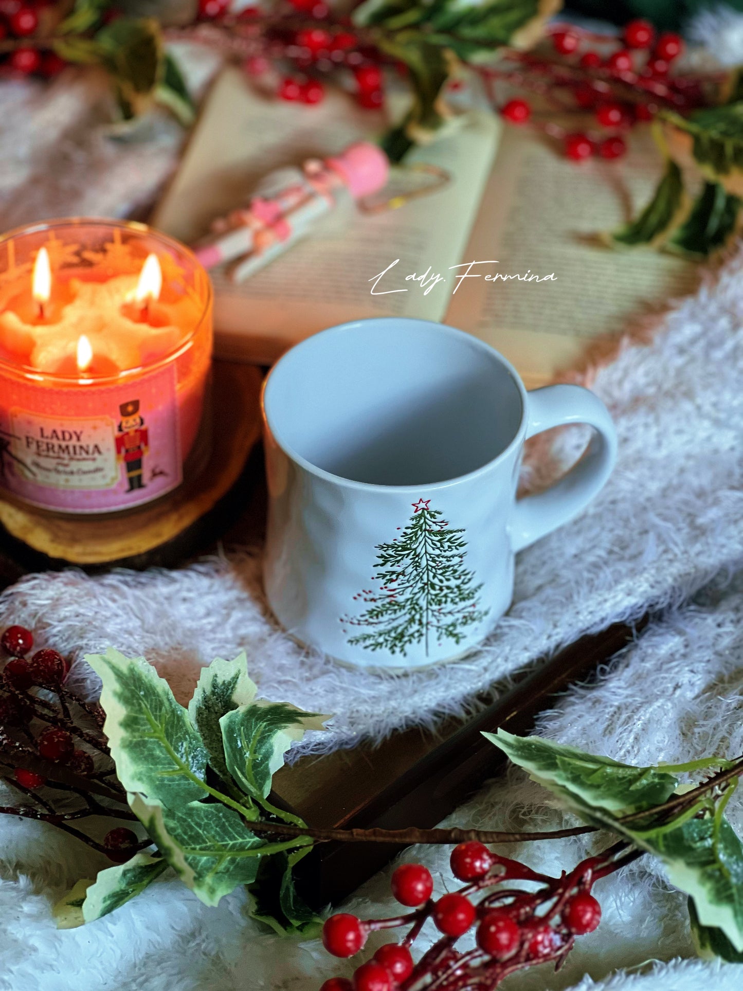 GREEN CHRISTMAS TREE MUG