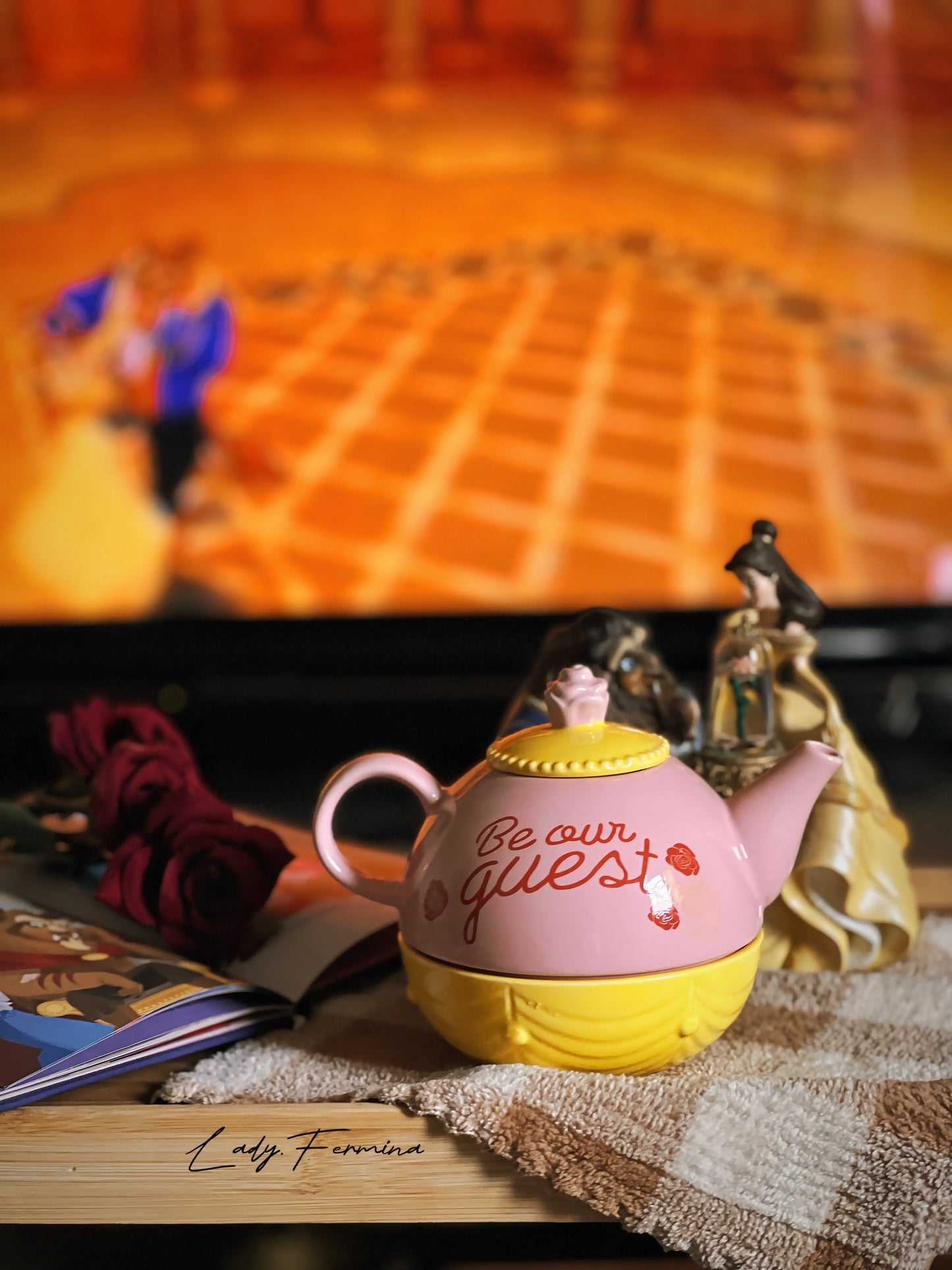 BELLE TEAPOT