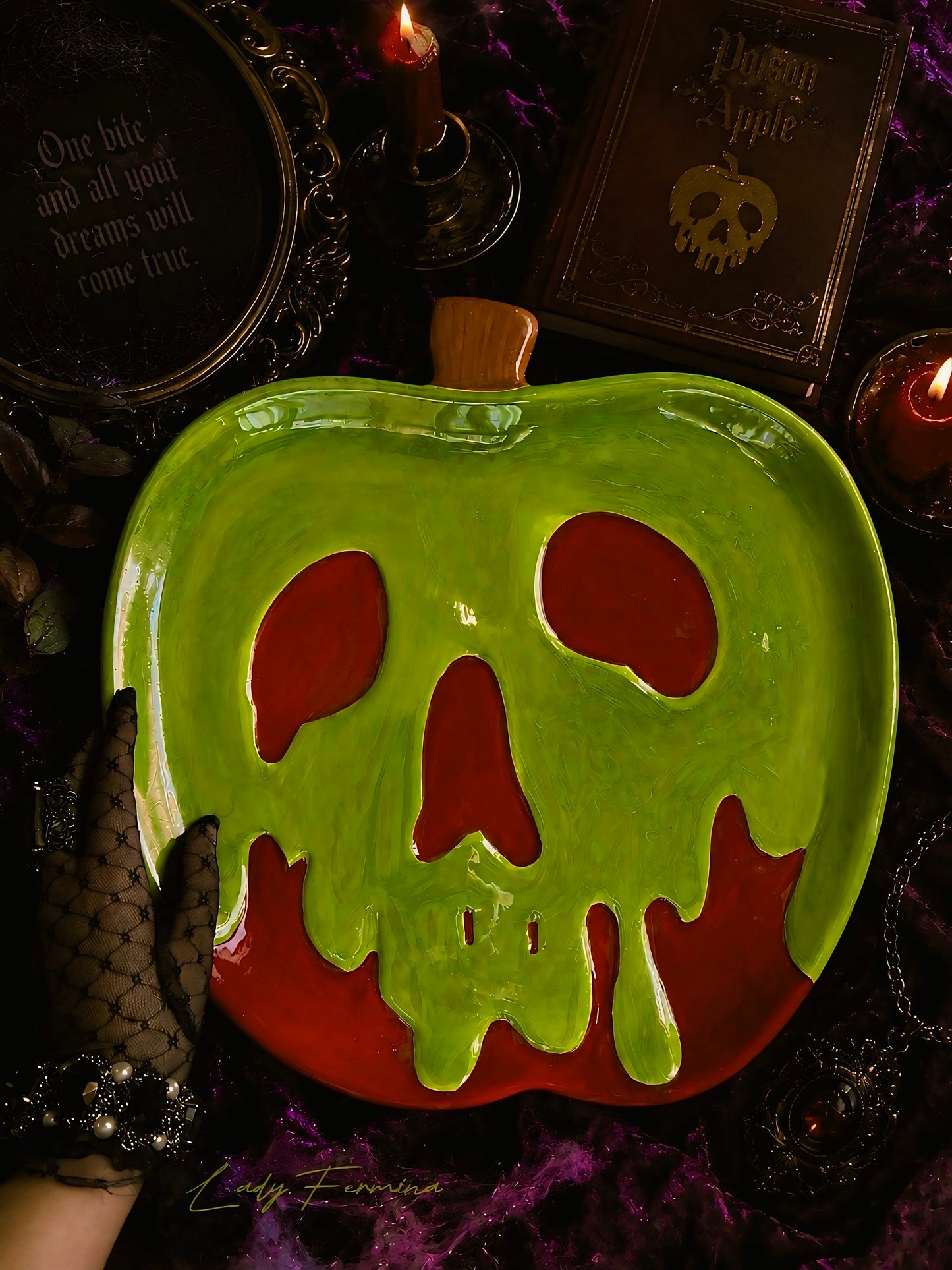 Poison Apple Plate (original)