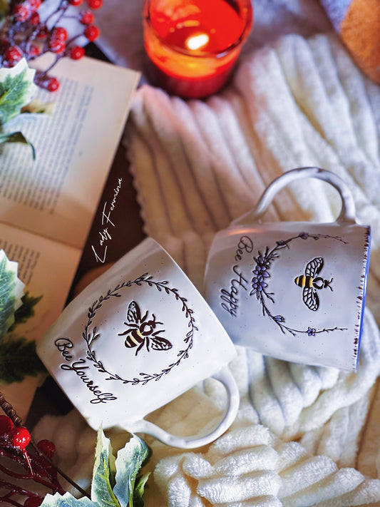 BEE MUG