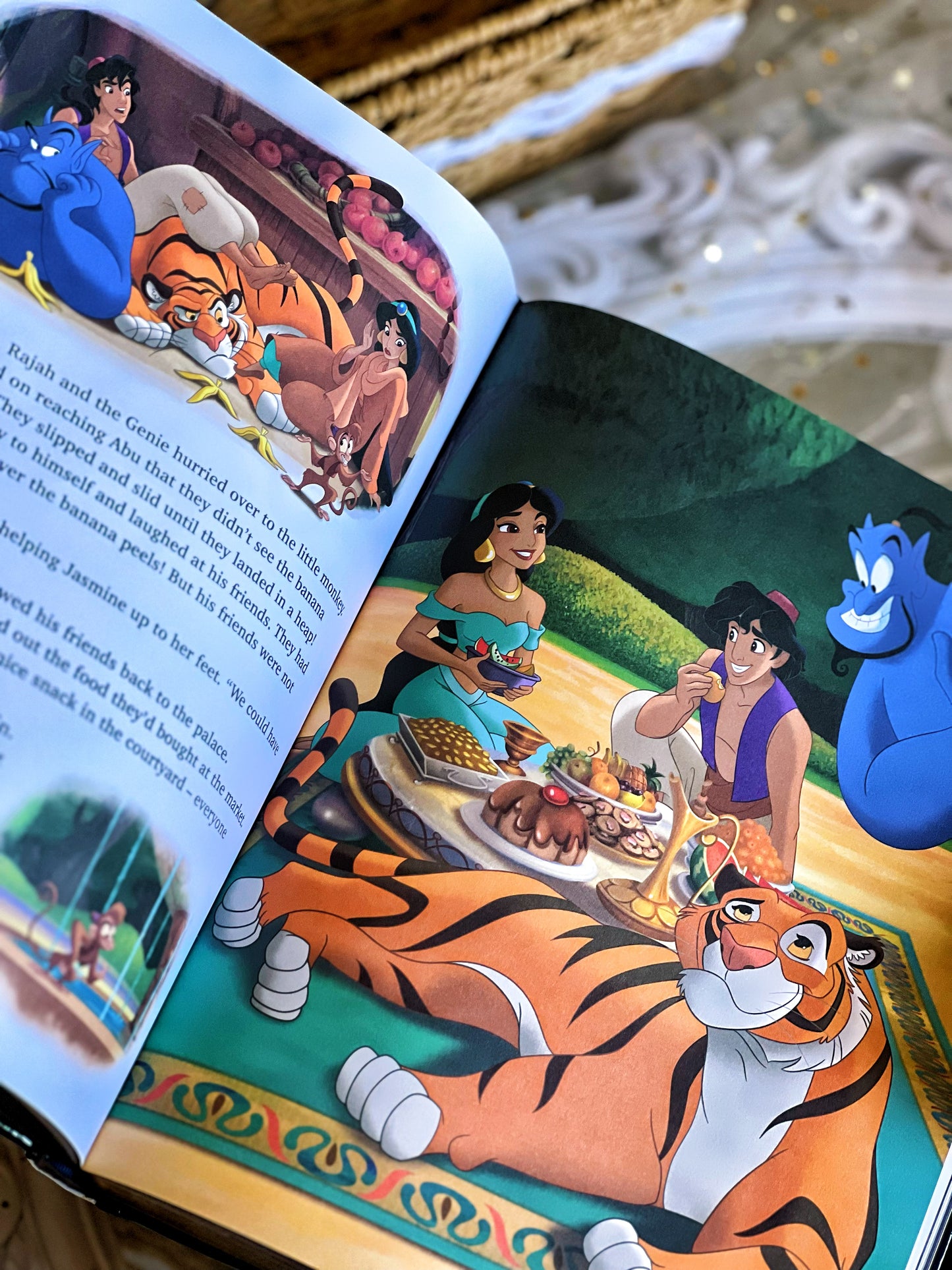 DISNEY: BEDTIME STORIES (TREASURY OF CLASSIC TALES) (ORIGINAL)