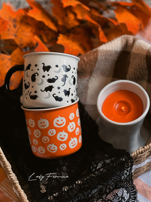 PUMPKIN & PAWS MUGS