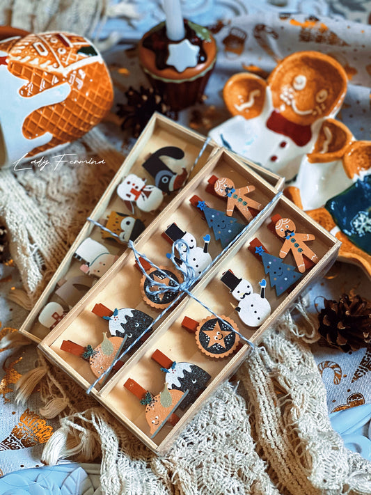 Christmas wooden clips