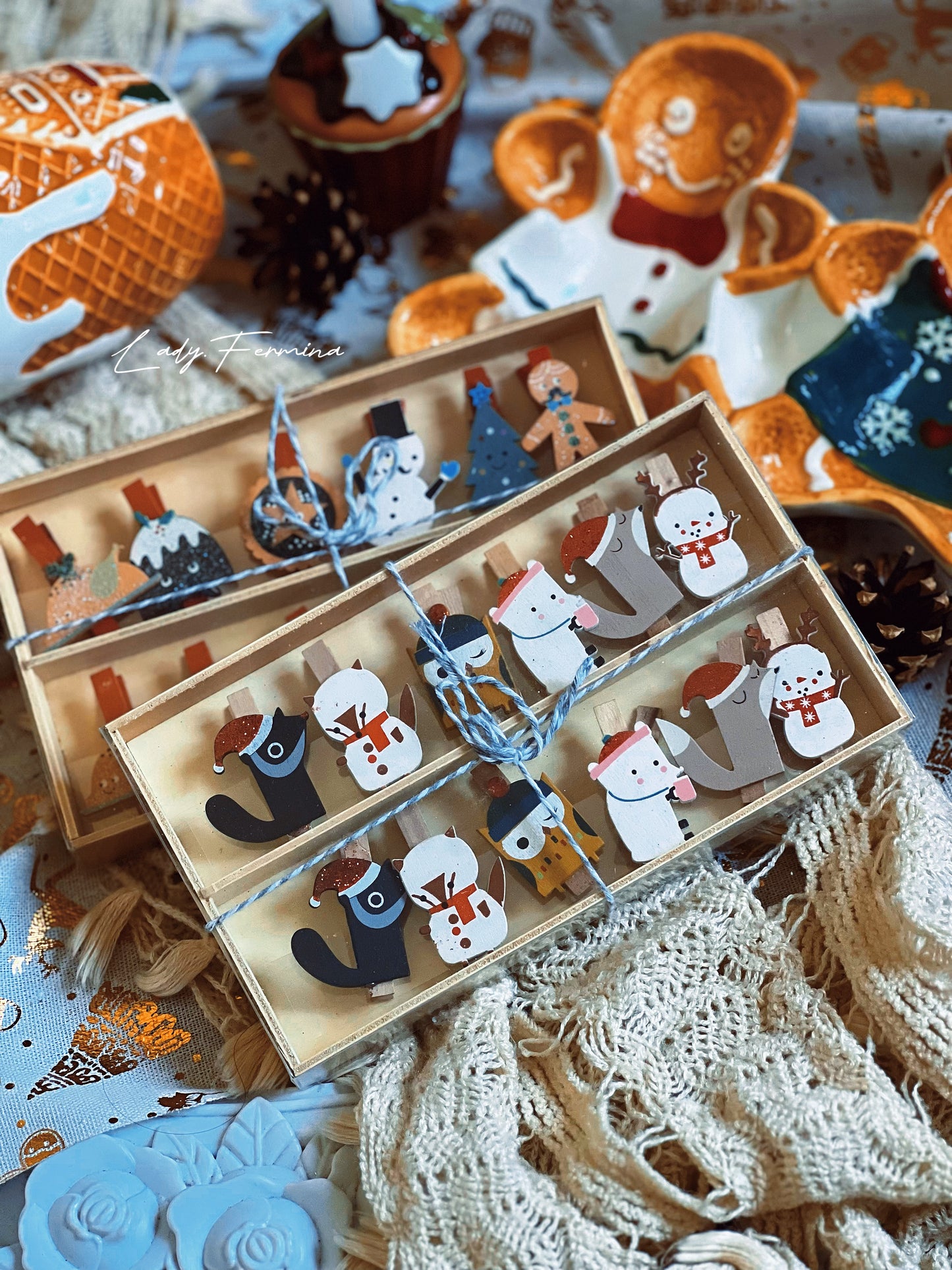 Christmas wooden clips