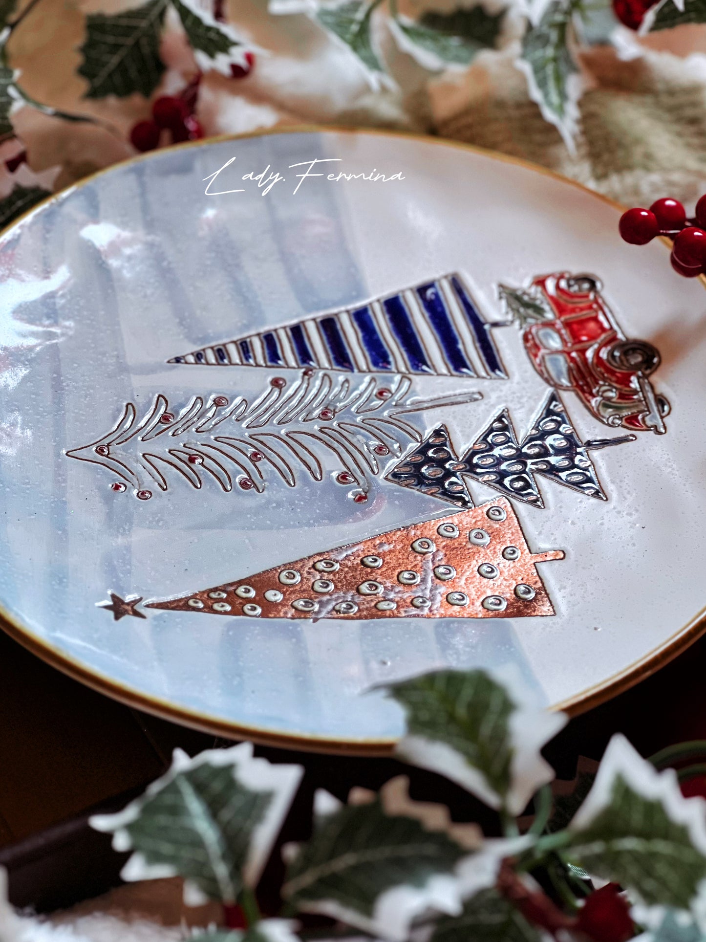 CHRISTMAS FOREST PLATE (large)