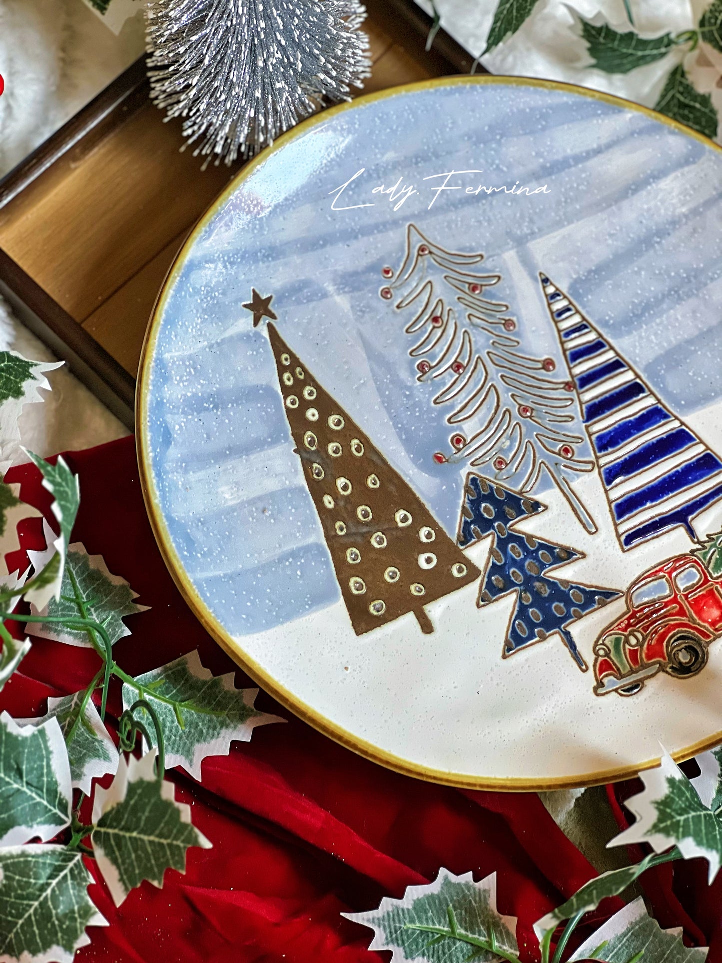 CHRISTMAS FOREST PLATE (large)