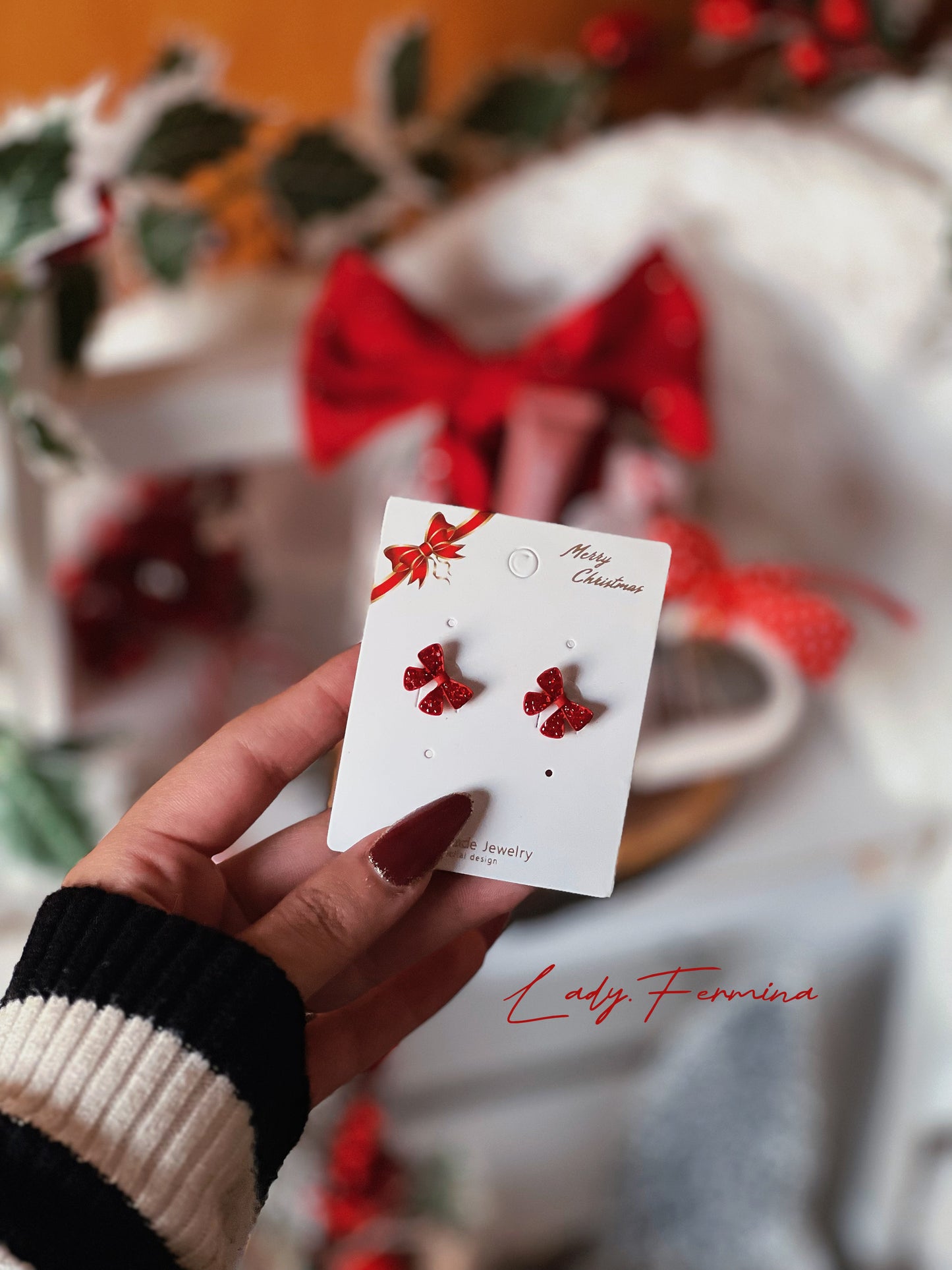 The Gingerbread Gift MUG