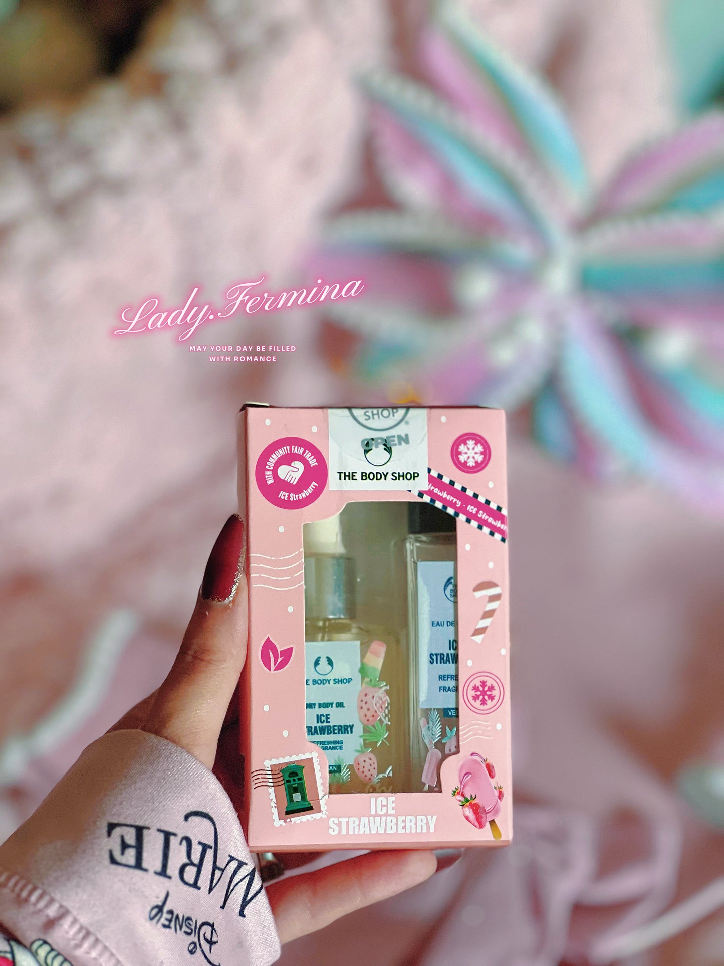 The Gingerbread Gift Mug 2